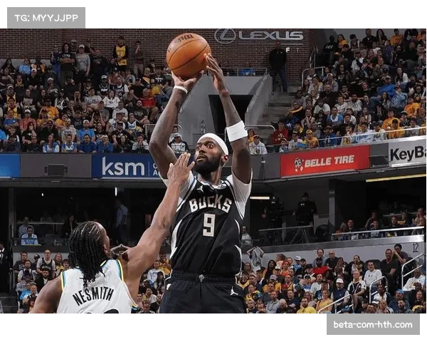 波蒂斯高效19分8篮板 雄鹿内线贡献稳定输出